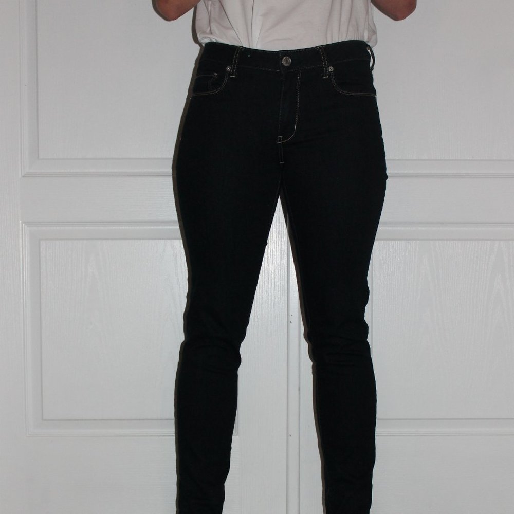 American Eagle Skinny Super Stretch Jeans